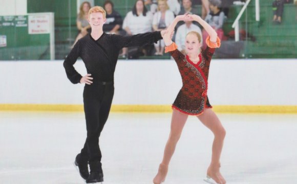 The pairs performance of Julia